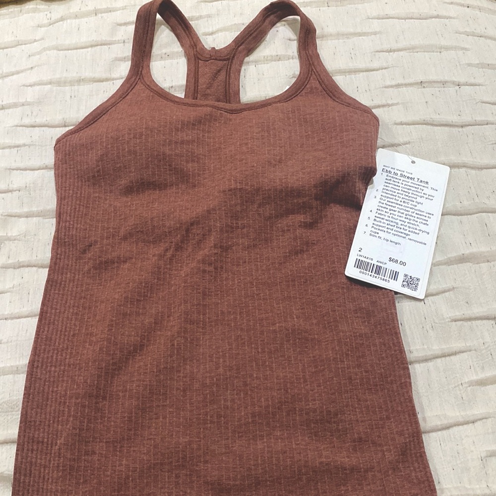Lululemon Ebb to street tank Sz 2